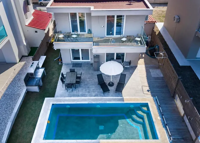 Sun & Splash By Golden Host * كريوبيجي